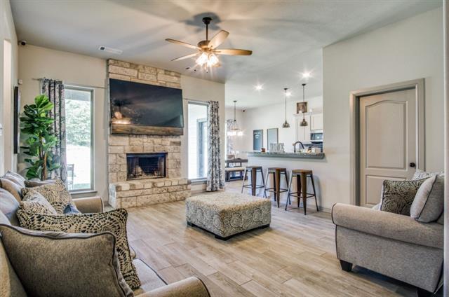 Foto principal - 116 Greyhound Ln
