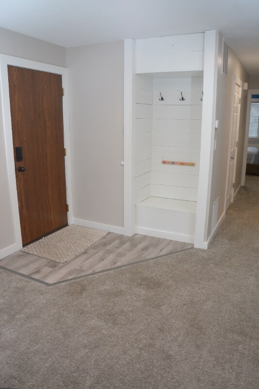 2118 Dogwood Ln, Chesterton, IN 46304 House Rental in Chesterton, IN