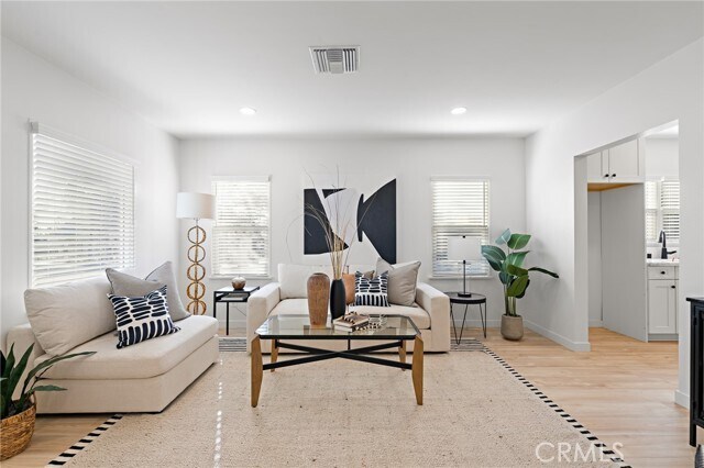 Foto del edificio - 267 Olive St