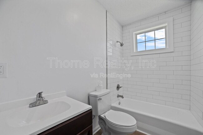 Foto del edificio - 2501 St Andrew St