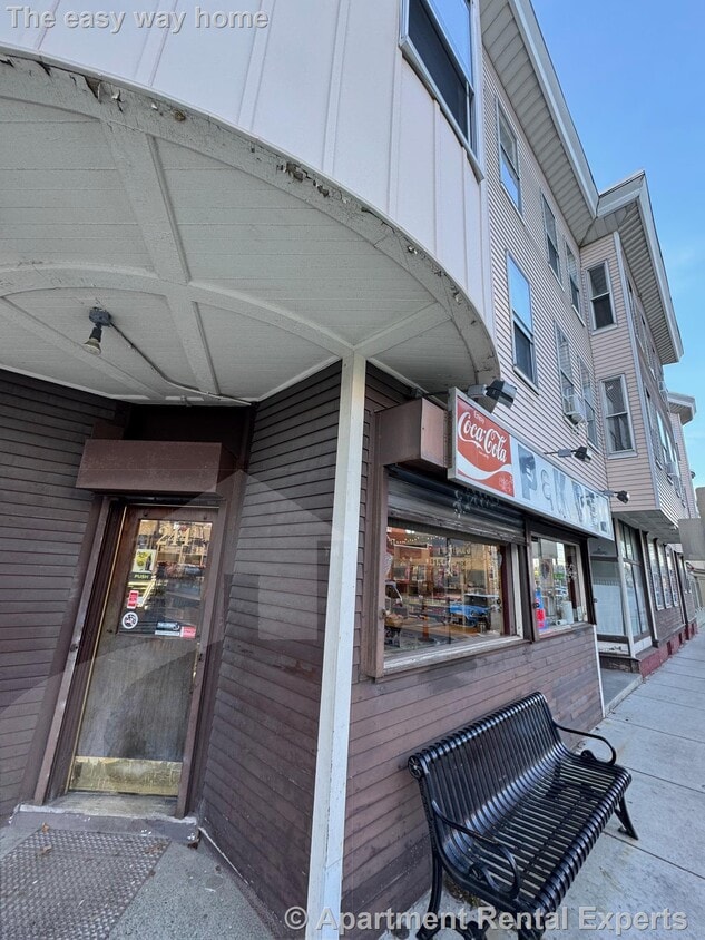 Photo - 250 Beacon St Unit #1R