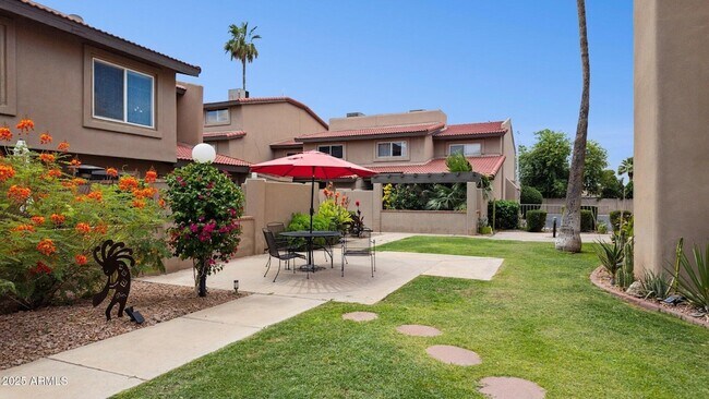 Foto del edificio - 5601 N 79th St