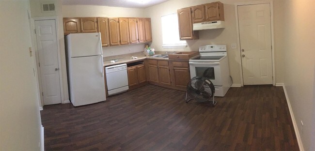 Foto del edificio - 516 Fairground St NE