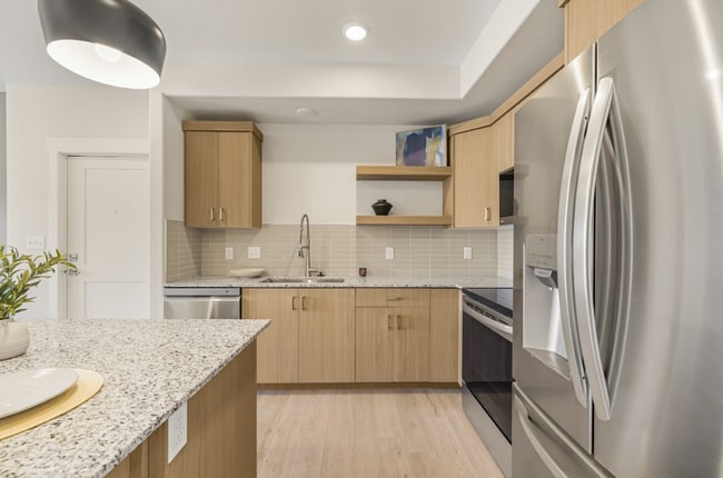 Building Photo - Lincoln Crossing Apartments unit 8303