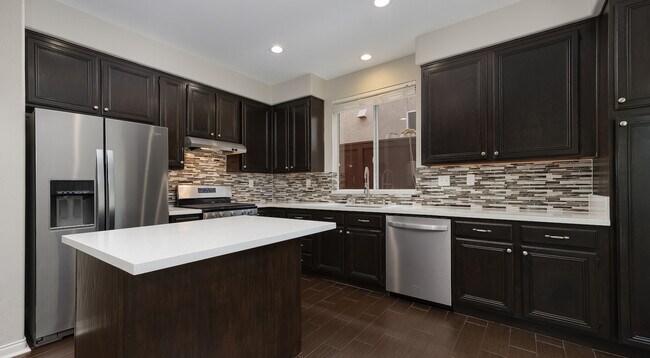 Building Photo - 4720 Milano Way