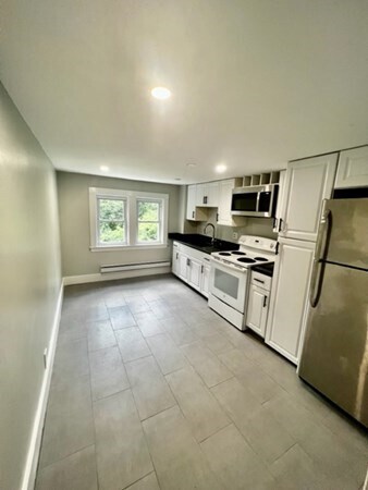 Building Photo - 34 Main St