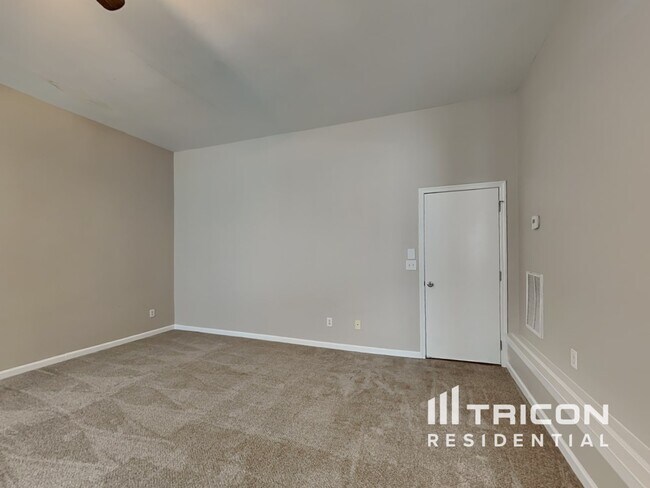 Foto del edificio - 7587 Poplar Falls Street Lithonia GA