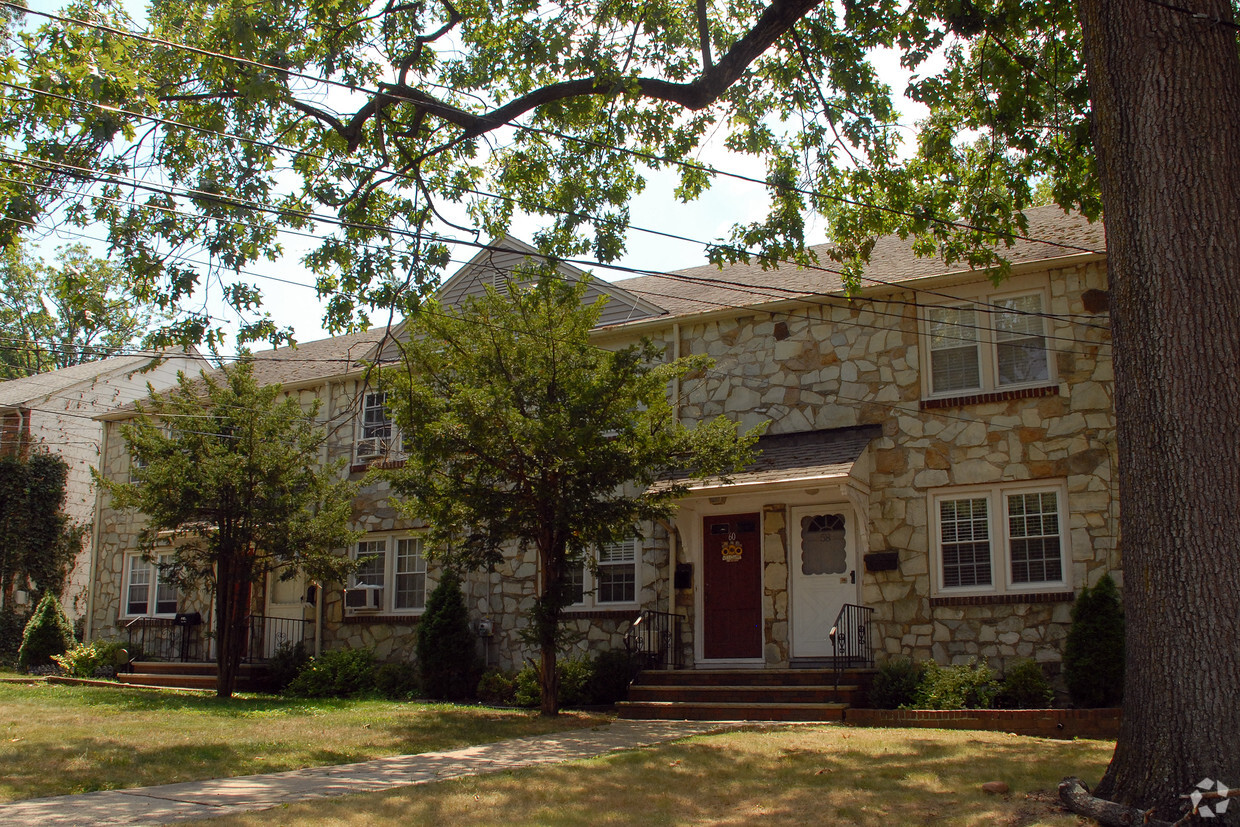 Building Photo - 66-72 Centennial Ave