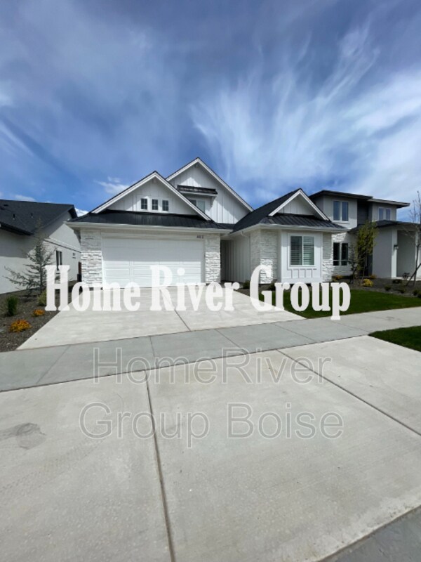 Foto principal - 490 Steephead Ln