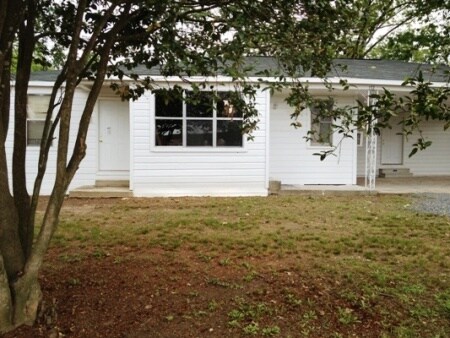 Building Photo - 172 Red Town Rd