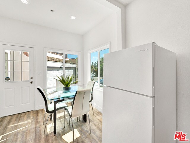 Building Photo - 5075 Edgewood Pl