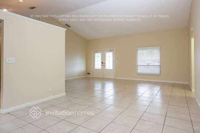 Building Photo - 7425 SW 12th Ct