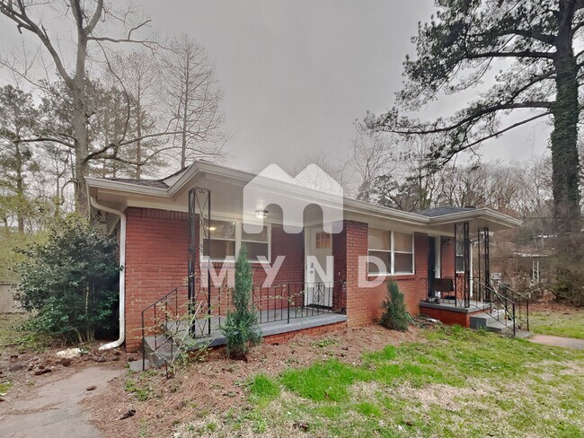 Building Photo - 224 Buchanan Ter. Unit A