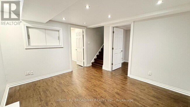 Building Photo - 102 Orchard Hill Blvd