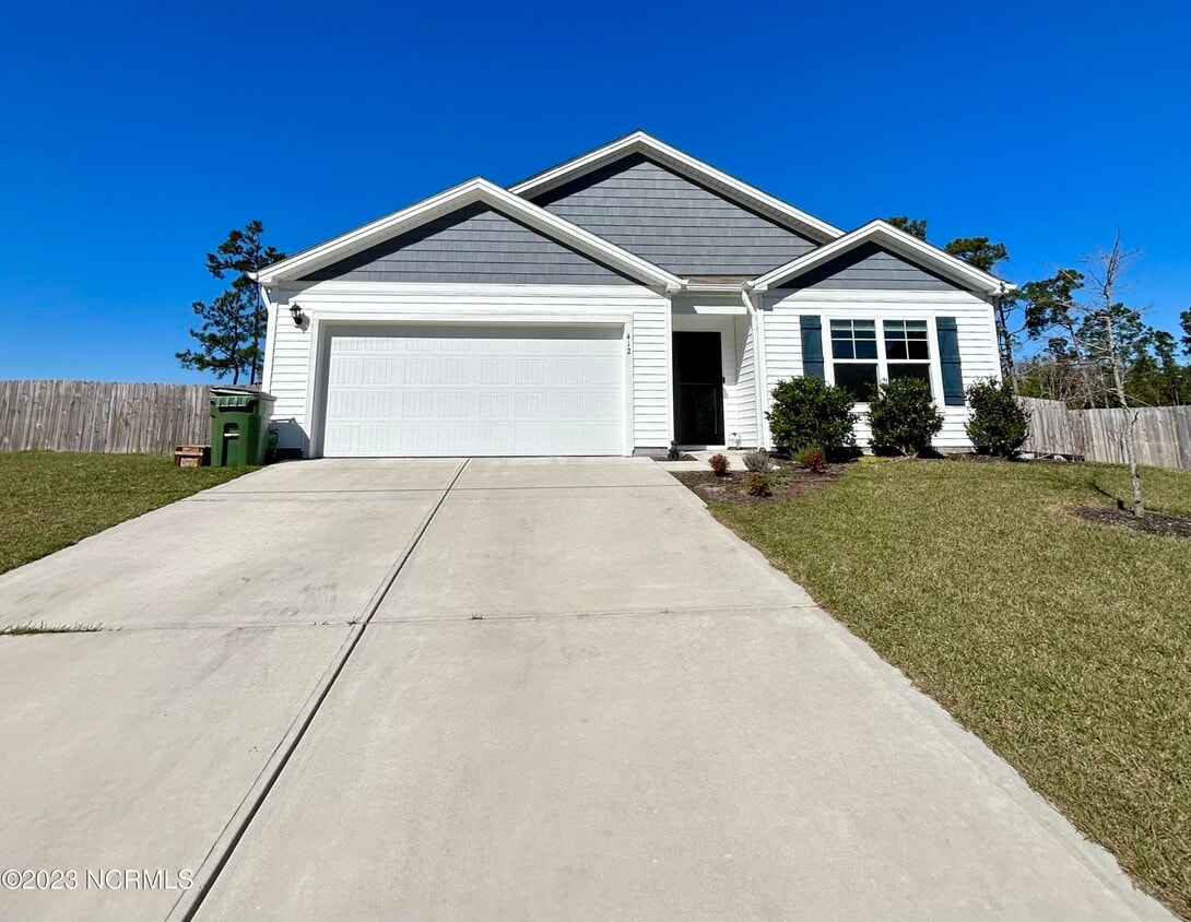 412 High Ridge Ct, Sneads Ferry, NC 28460 House Rental in Sneads
