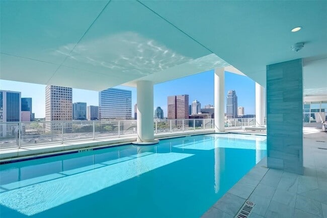 Building Photo - 4521 San Felipe St