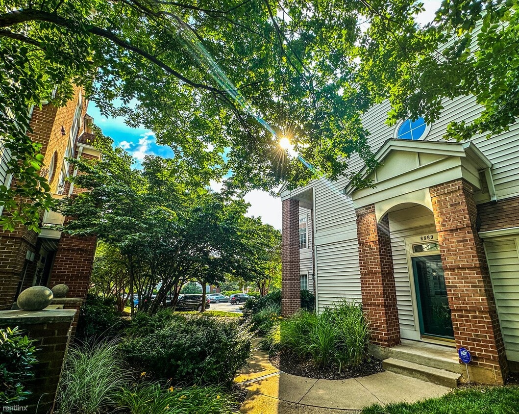 1 br, 1 bath Condo Kingstowne — Eton Squ... Condo for Rent in