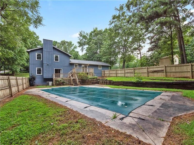 Building Photo - 5525 Raintree Trce