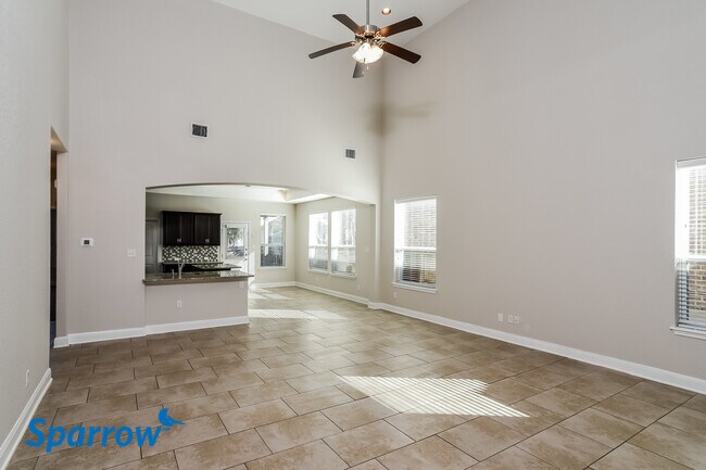 Foto del edificio - 6334 Timpson Circle