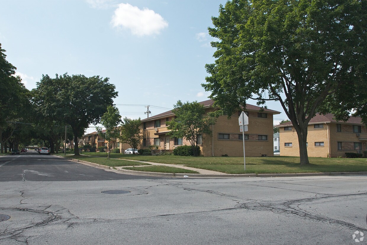 Foto principal - 4377 N 90th St