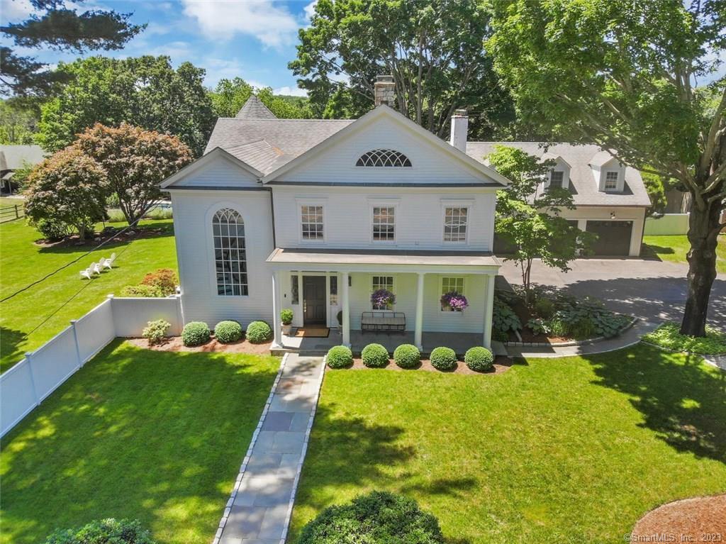 Foto principal - 2493 Redding Rd