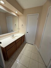 Building Photo - 4027 Summit Valley Dr