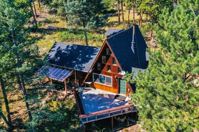 Foto del edificio - Backcountry Living