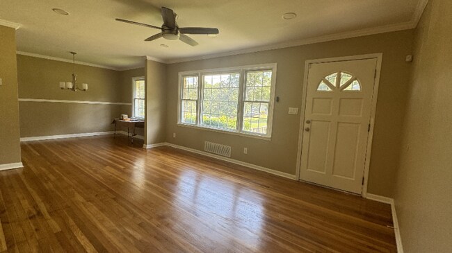 Foto del edificio - 2084 Mark Trail