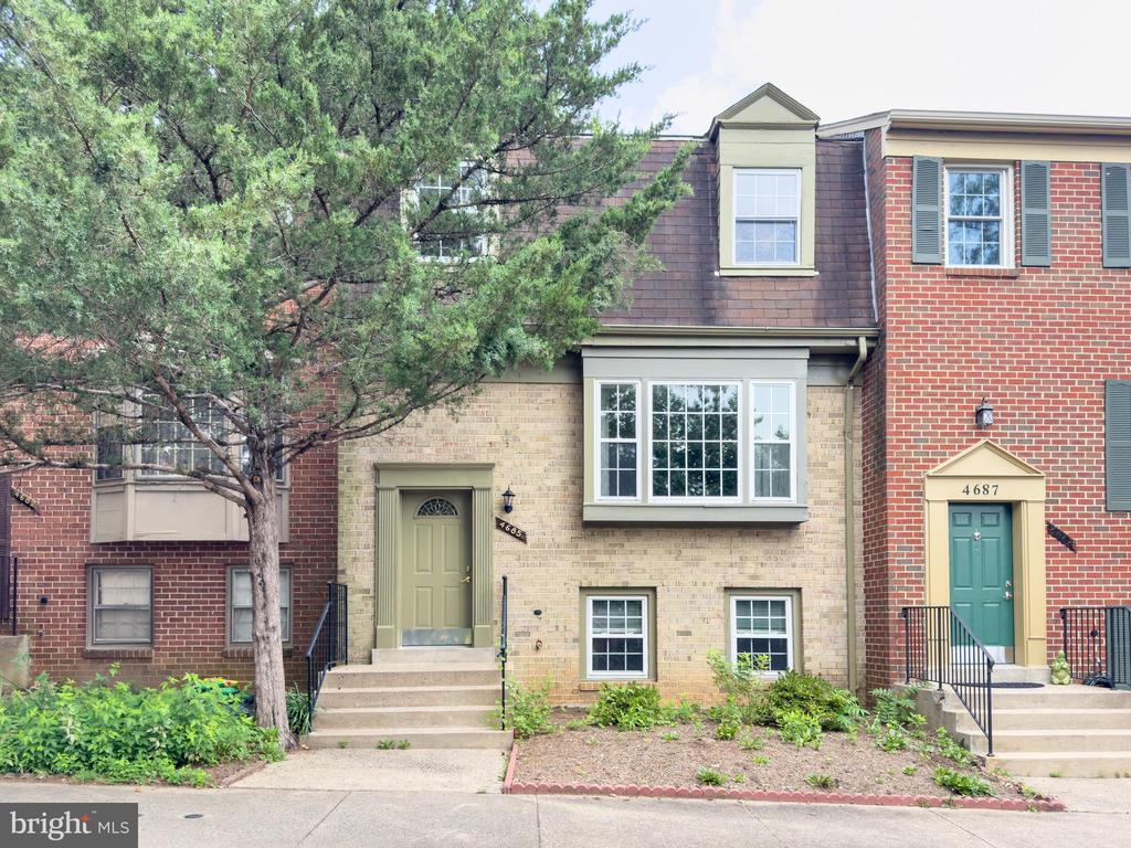 Primary Photo - 4685 Forestdale Dr