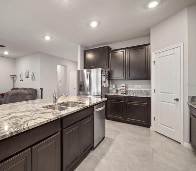 Foto del edificio - 16784 Glacier Bay Loop