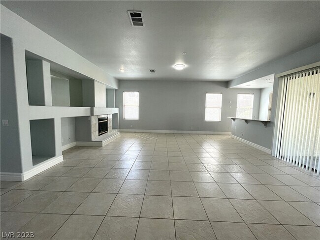 Foto del edificio - 70 Castle Creek Ct