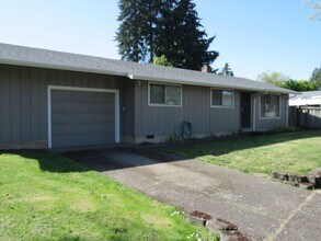Building Photo - 1010 Satre St