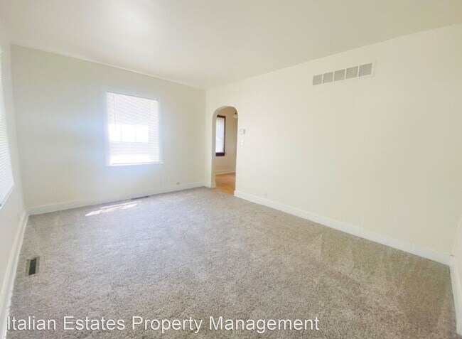 Foto del edificio - 3 br, 2 bath House - 837 W 7th St.