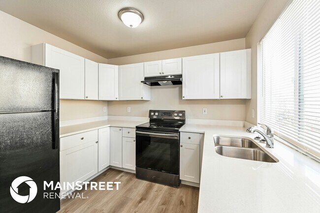 Foto del edificio - 4736 N Flanders Wy