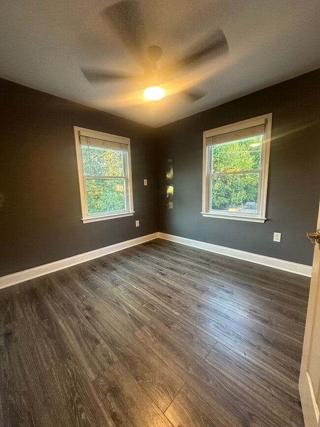 Building Photo - 3001 16th Rd S