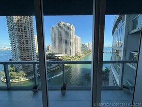 Building Photo - 465 Brickell Ave