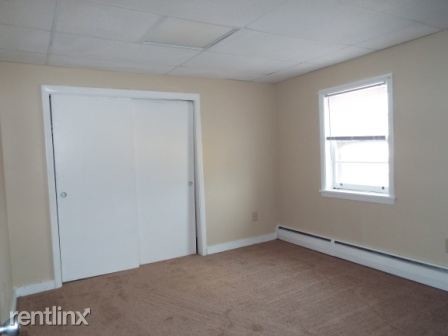 Foto del edificio - 1 br, 1 bath Apartment - 8 S Barbara St Apt 5