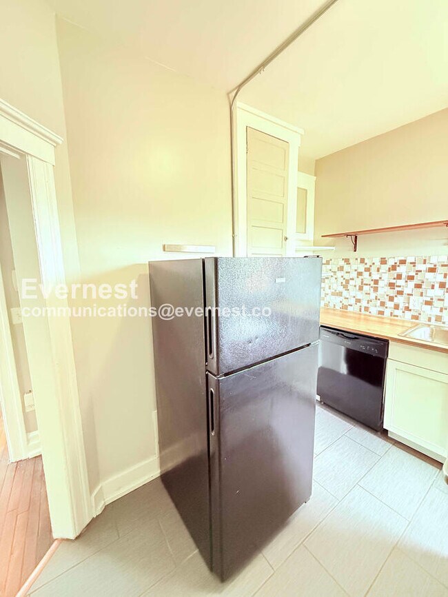 Foto del edificio - 504 Westminster St