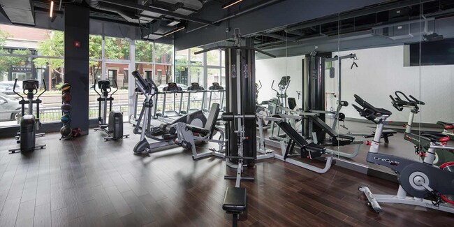 Foto del edificio - 1206 W Madison St