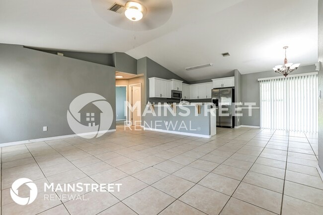 Building Photo - 3701 Caballero Ave