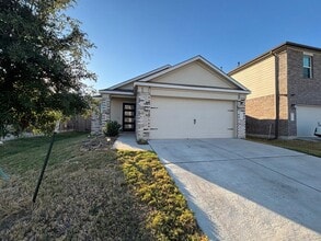 Building Photo - 117 Canley Lp