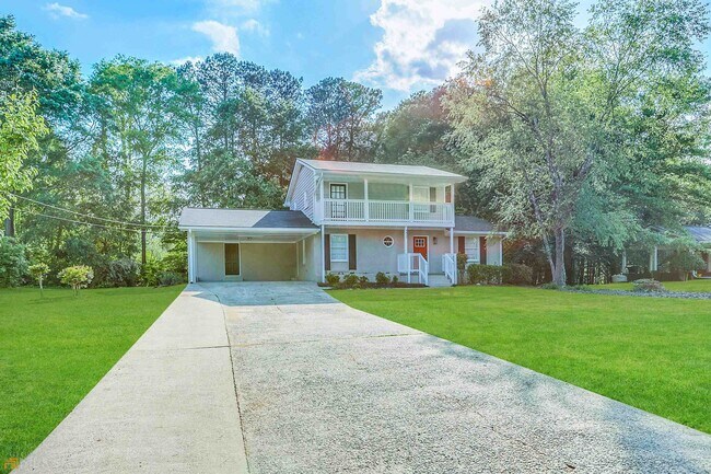 Building Photo - 8837 Elma St