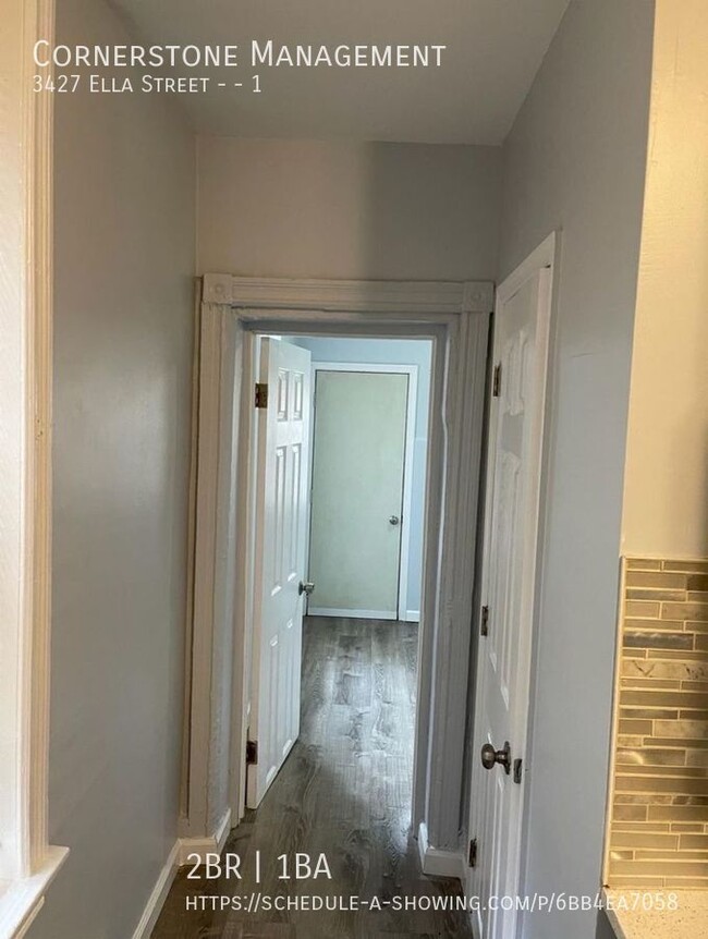 Building Photo - Newly Renovated 2BR 1Bath Apartment