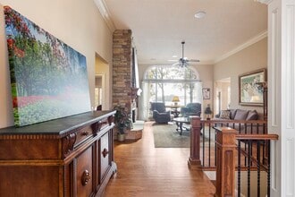 Building Photo - 103 Big Oak Dr