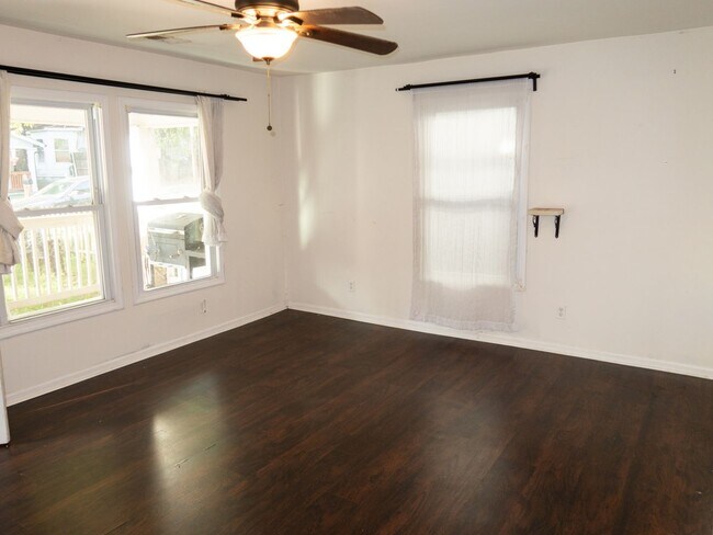 Foto del edificio - 3 Bedroom Single Family Home in Atlanta