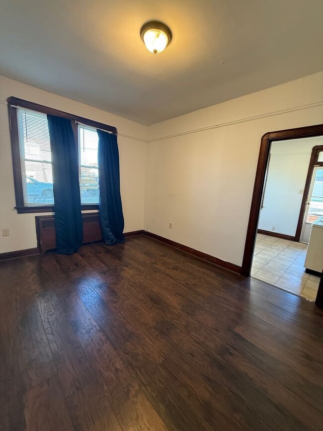 Building Photo - 438 Euclid Ave