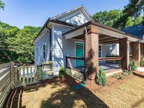 Building Photo - 1569 Jonesboro Rd SE
