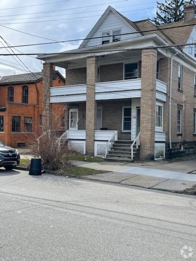 Building Photo - 710-712 Myrtle St