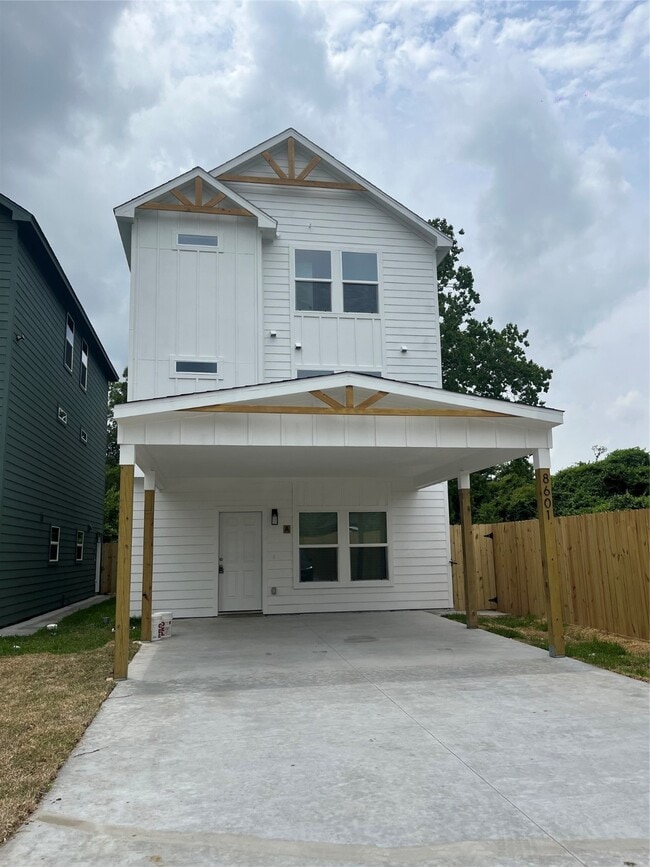 Building Photo - 8601 Wileyvale Rd