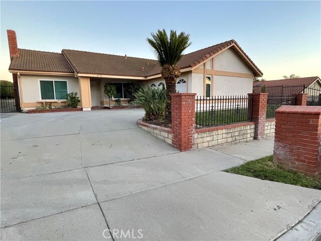Primary Photo - 2536 Greenhill Dr